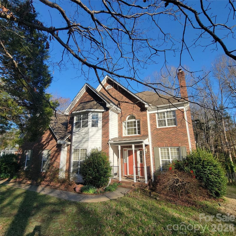 1009 Hunley Hill Ct, Matthews, NC 28104