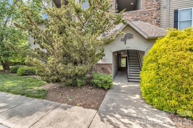 234 Brickton Village Cir, Fletcher, NC 28732