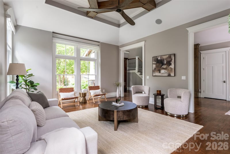 14 Twinflower Trl, Asheville, NC 28804
