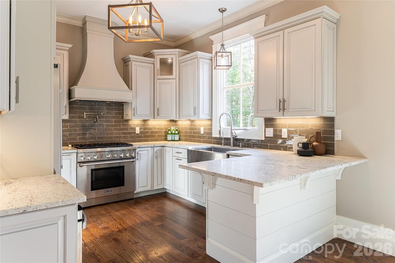 14 Twinflower Trl, Asheville, NC 28804