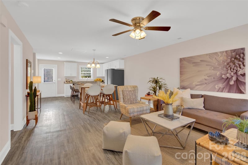 2833 Southwest Blvd, Charlotte, NC 28216