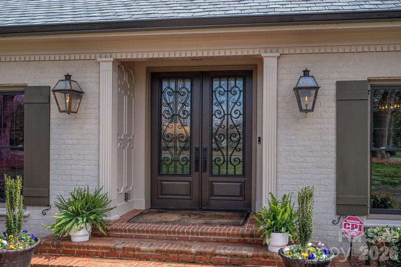 3636 Brentwood Dr, Gastonia, NC 28056