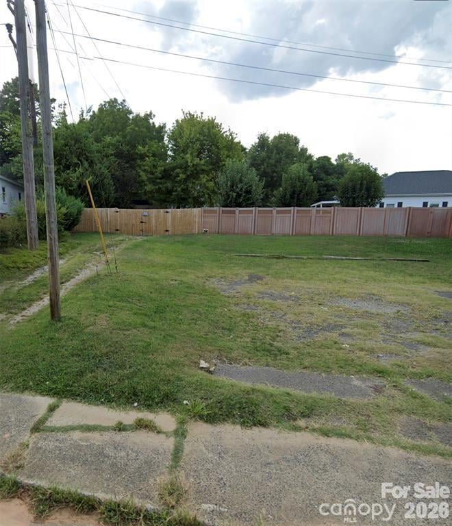 1505 Marietta St, Gastonia, NC 28054