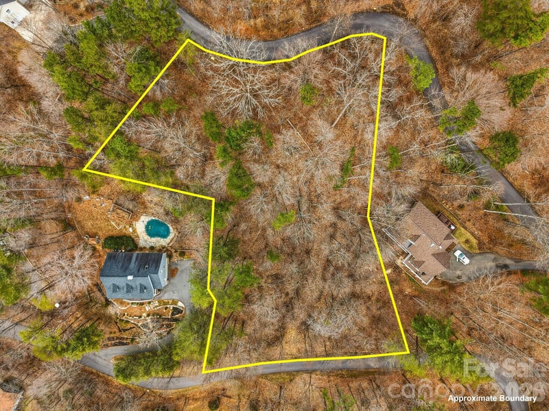 99999 Hawk View Dr #7, Asheville, NC 28804