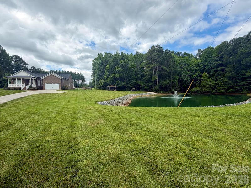 1296 Ben Black Rd, Midland, NC 28107
