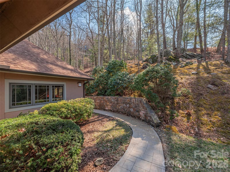68 Crestwood Rd, Asheville, NC 28804