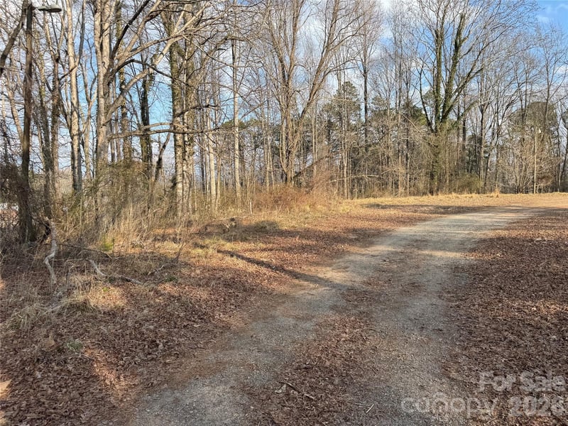 481 Fisher Rd, Brevard, NC 28712
