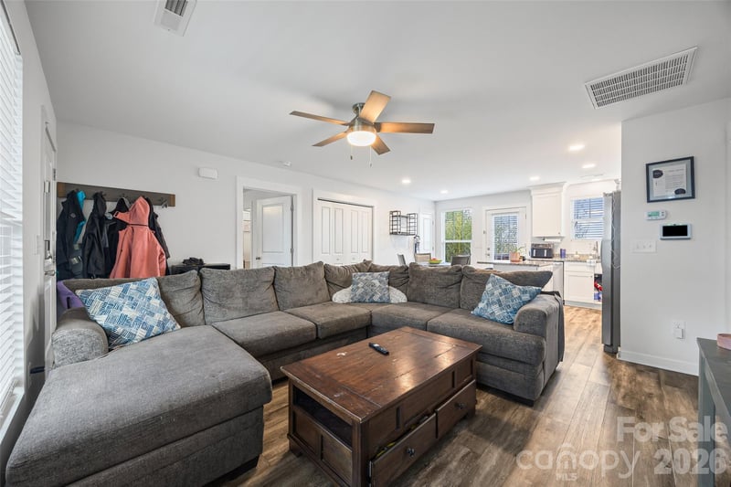 147 White St, Concord, NC 28027