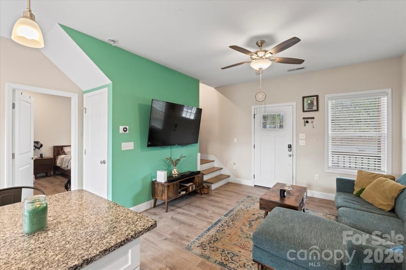239 Northside St, Canton, NC 28716