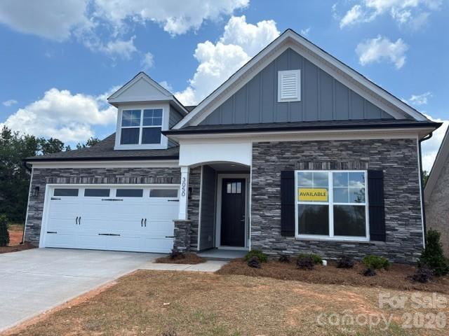 3050 Constitution Ln, Gastonia, NC 28056