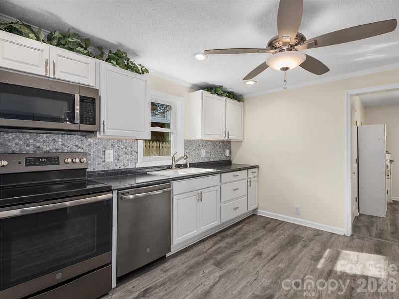 46 Jarrett St, Asheville, NC 28806