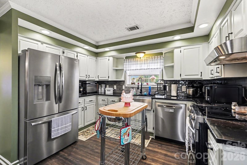 2166 Statesville Hw, Mooresville, NC 28115
