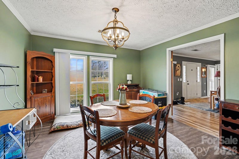 2166 Statesville Hw, Mooresville, NC 28115