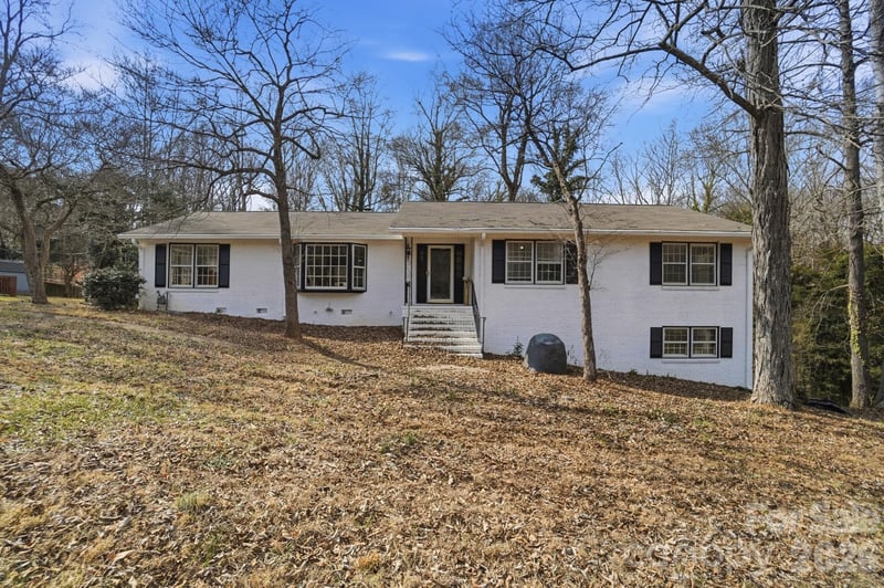 6803 Pencade Ln, Charlotte, NC 28215