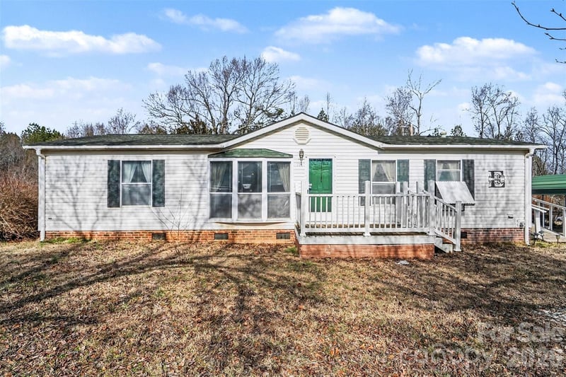 108 Twisted Oak Ln, Gastonia, NC 28052