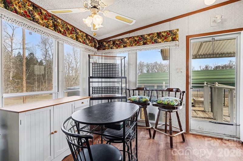 108 Twisted Oak Ln, Gastonia, NC 28052