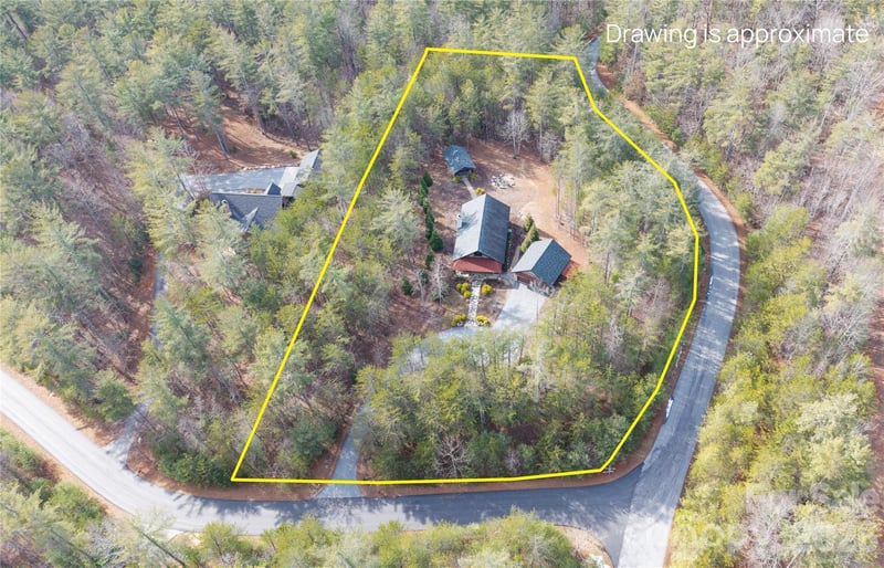 2004 Fergusons Folly Dr, Nebo, NC 28761
