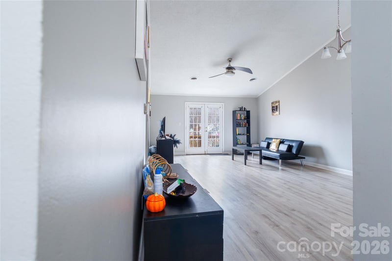 1300 Larchmont Pl #810, Salisbury, NC 28144