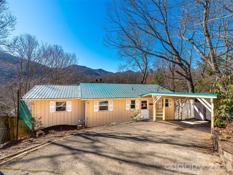 174 Pleasant Rg, Maggie Valley, NC 28751