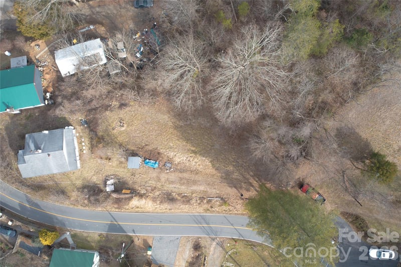 99999 Lookout Rd #2, Asheville, NC 28804