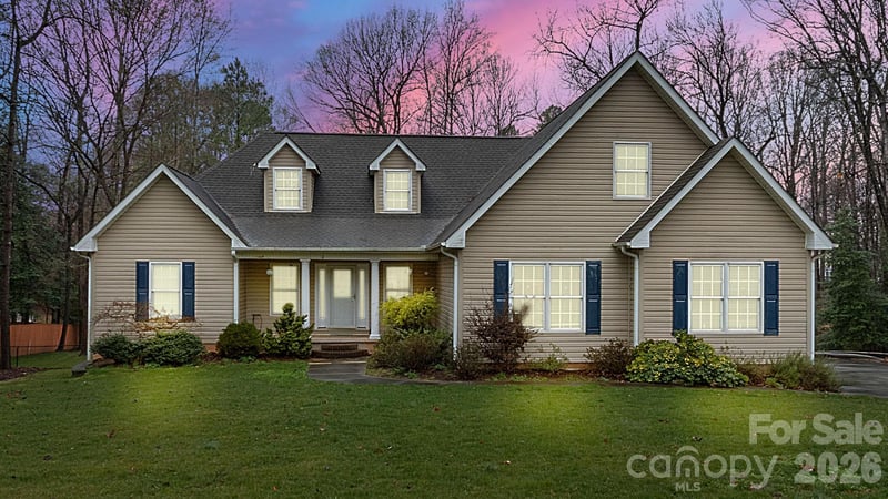 2853 Wimbledon Dr, Gastonia, NC 28056