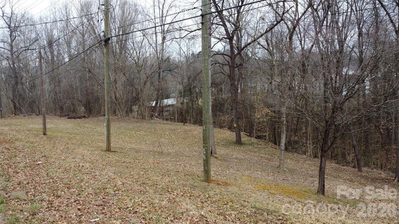 2542 Nc Hwy 127 Hw, Hickory, NC 28602