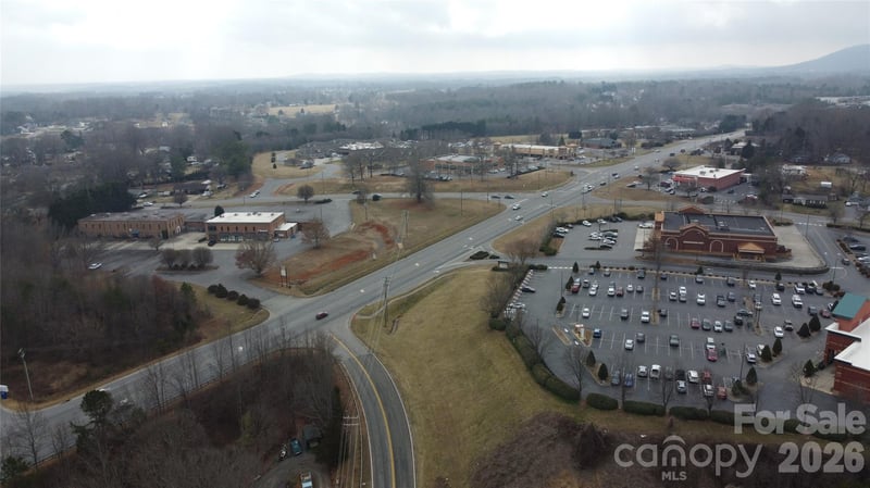 2542 Nc Hwy 127 Hw, Hickory, NC 28602