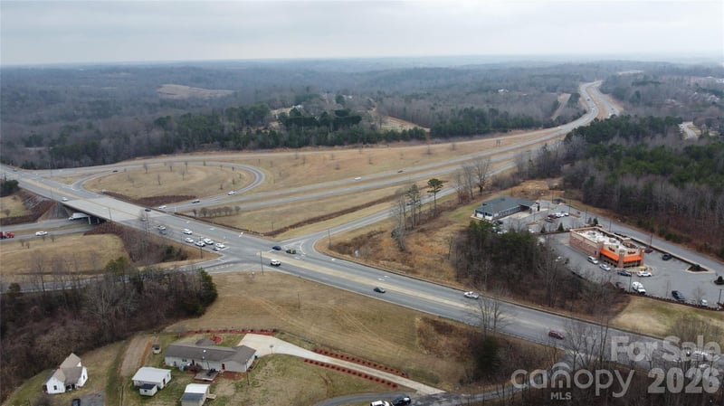 2542 Nc Hwy 127 Hw, Hickory, NC 28602