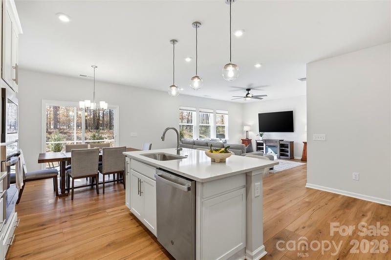 8209 Franklin Trail St, Mint Hill, NC 28227