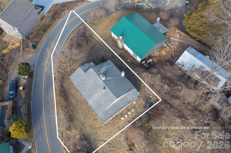 117 Lookout Rd, Asheville, NC 28804