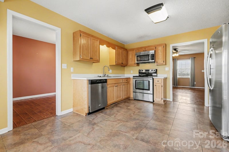 1976 Mcilwain Rd, Lancaster, SC 29720