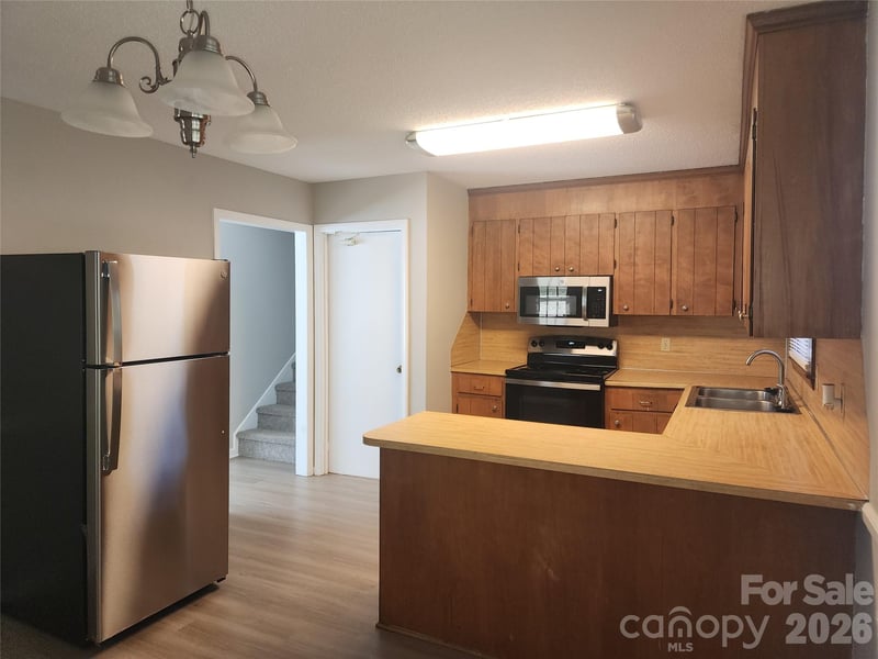 150 Autumn Leaf Rd, Troutman, NC 28166