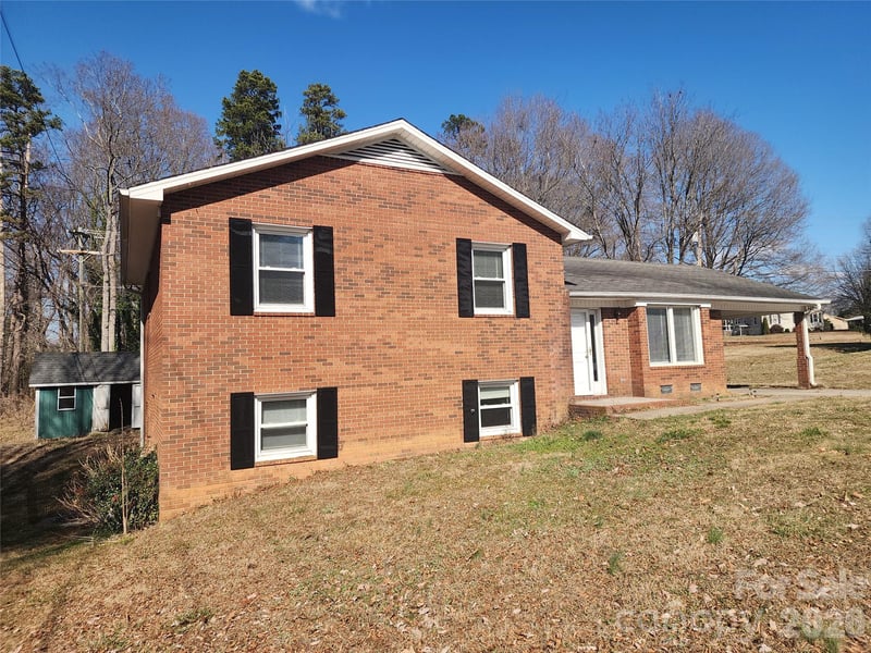 150 Autumn Leaf Rd, Troutman, NC 28166