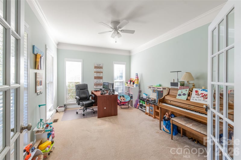 1431 Piper Ct, Concord, NC 28025