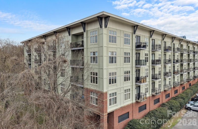 1101 1st St #315, Charlotte, NC 28202