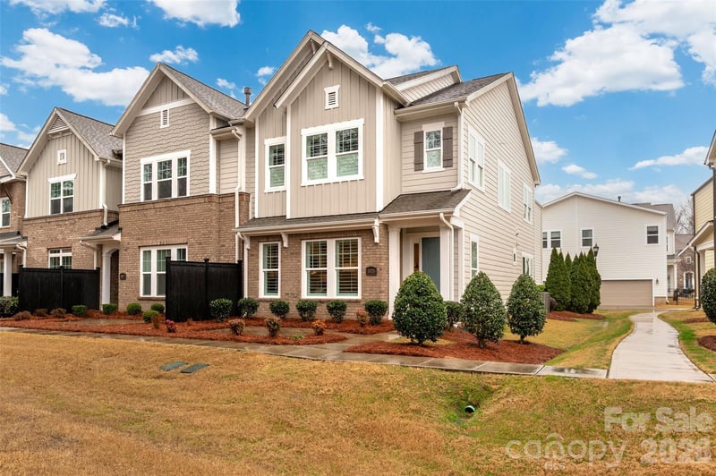 10026 Wayfair Meadow Ct, Charlotte, NC 28277