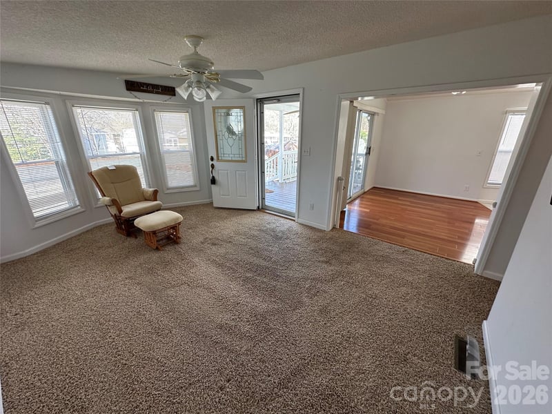 129 Club House Dr, New London, NC 28127
