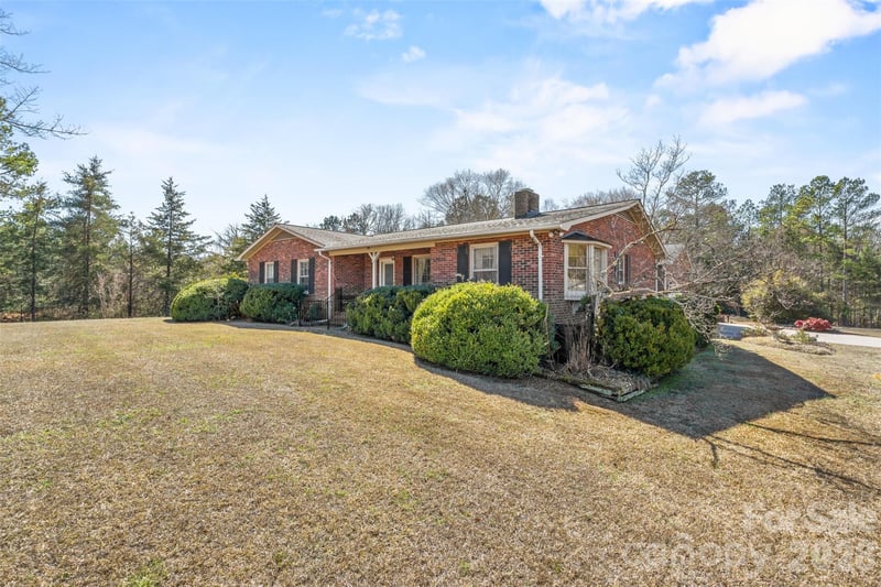 6330 Richburg Rd, Great Falls, SC 29055