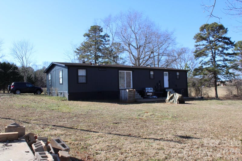 1943 Big Island Rd, Rutherfordton, NC 28139
