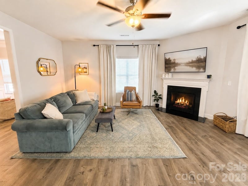 211 Macon Dr, Statesville, NC 28625