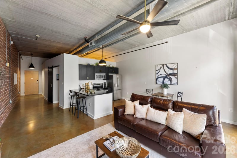 626 Graham St #205, Charlotte, NC 28202