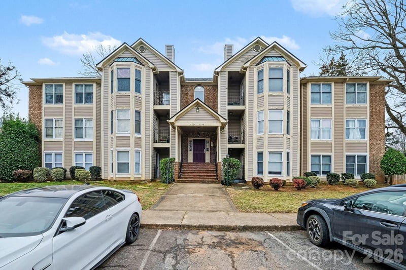 6234 Rosecroft Dr, Charlotte, NC 28215