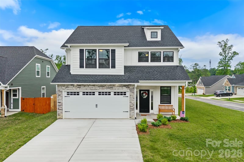 12 Christie Ct, Fletcher, NC 28732