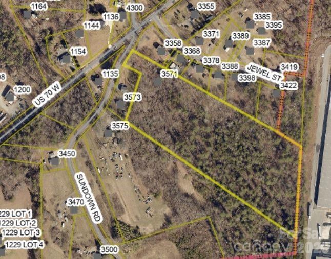 98 Sundown Rd, Nebo, NC 28761