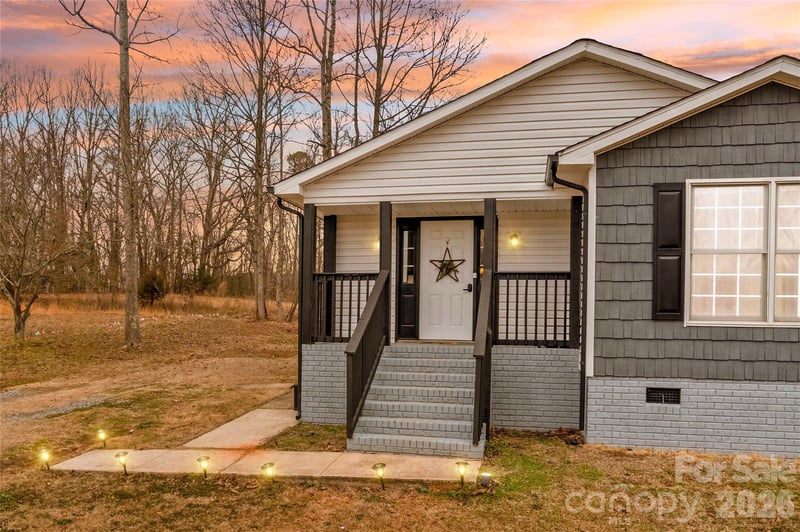 156 Ridge Run Dr, Statesville, NC 28625