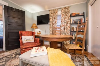 109 Pearson Dr #UPSTAIRS, Asheville, NC 28801