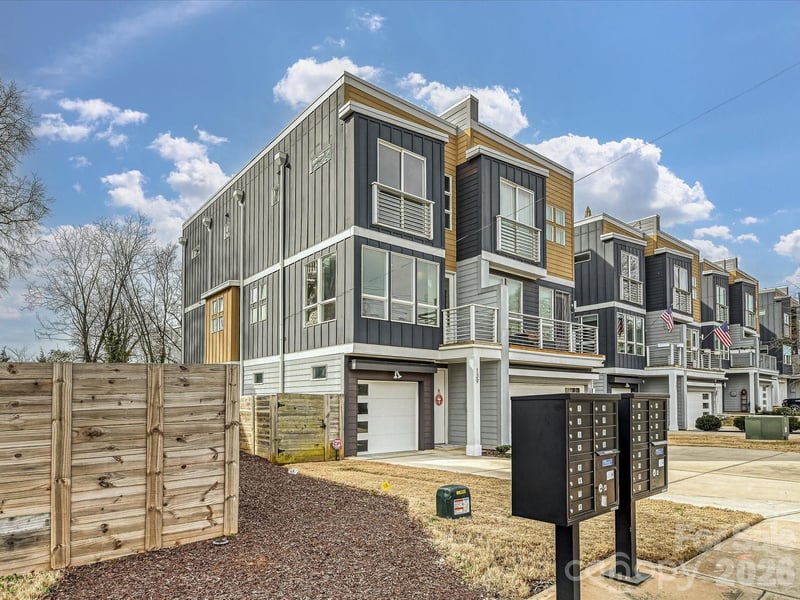 139 Bruns Ave, Charlotte, NC 28208
