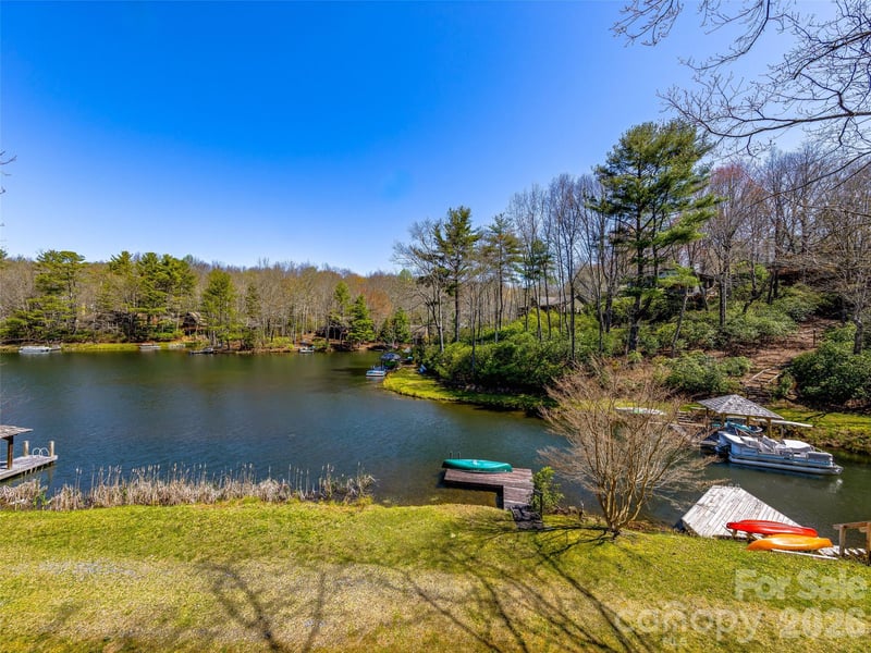 46 Kassahola Dr, Brevard, NC 28712