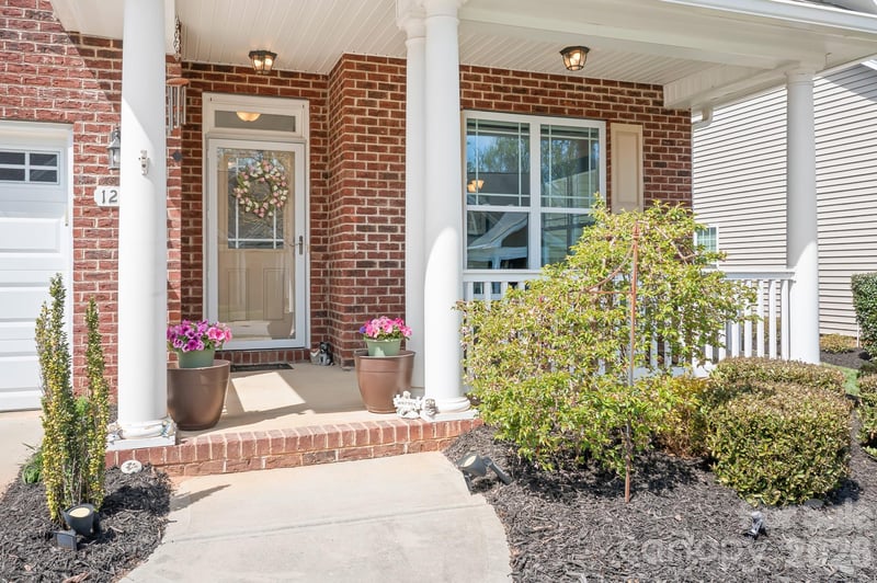 12705 Meetinghouse Dr, Cornelius, NC 28031