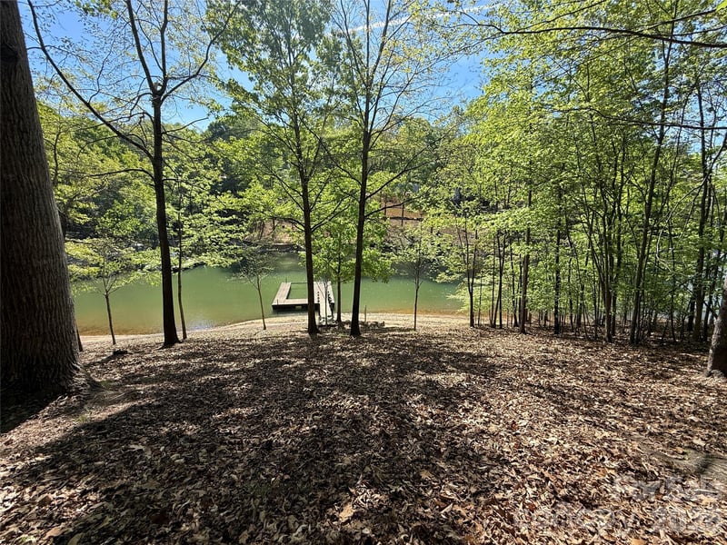 163 High Lake Dr, Statesville, NC 28677